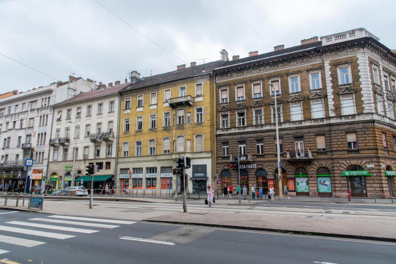 Ferenc Ring Panorama Apartment Budapest Luaran gambar