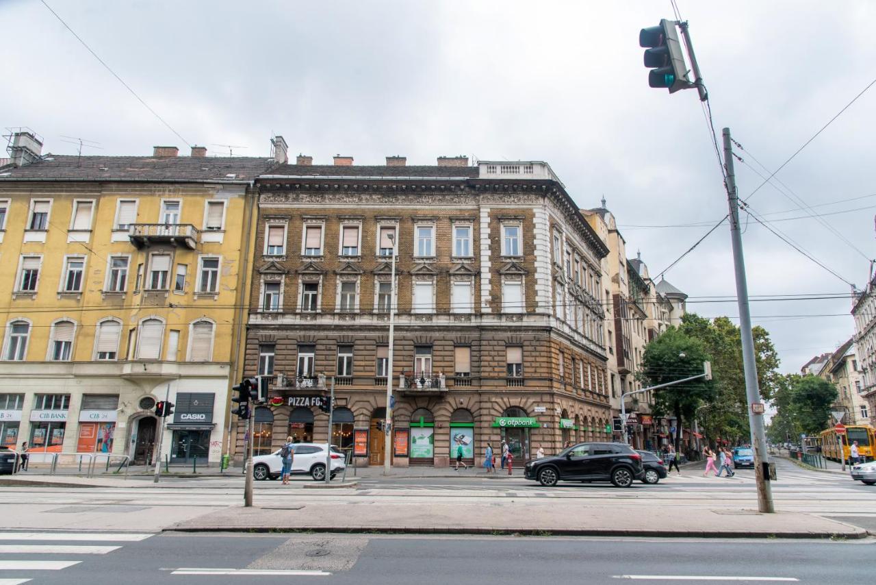 Ferenc Ring Panorama Apartment Budapest Luaran gambar